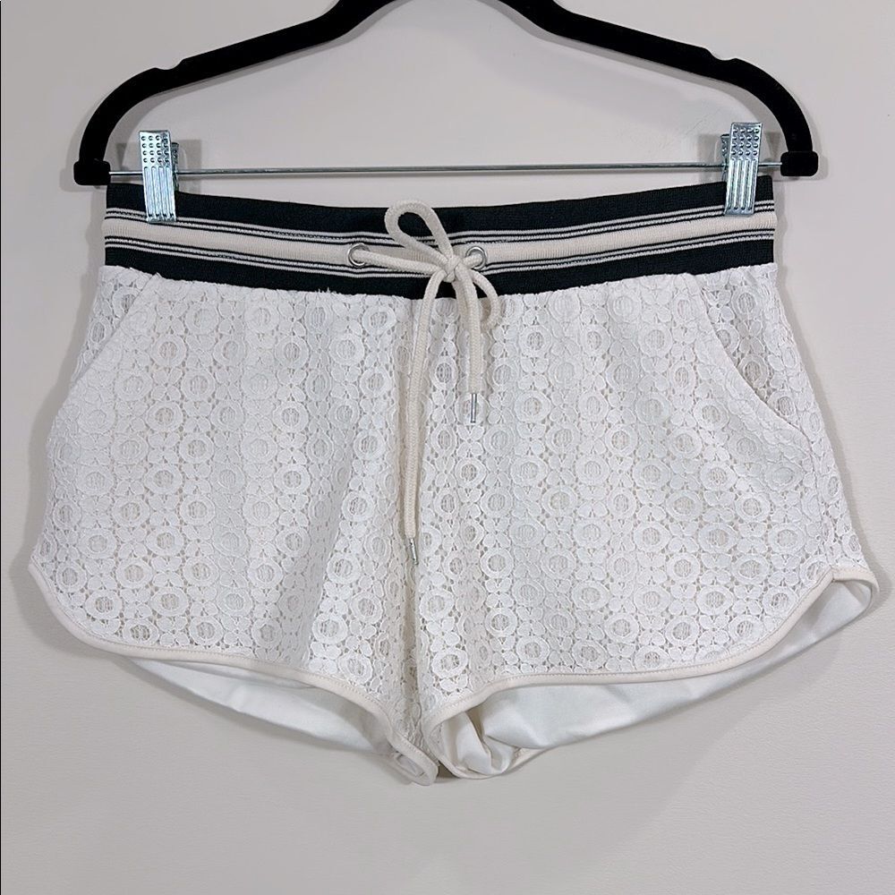 Alya Pull On Drawstring Waist Preppy Lined Boho Crochet Lace Shorts Women Medium